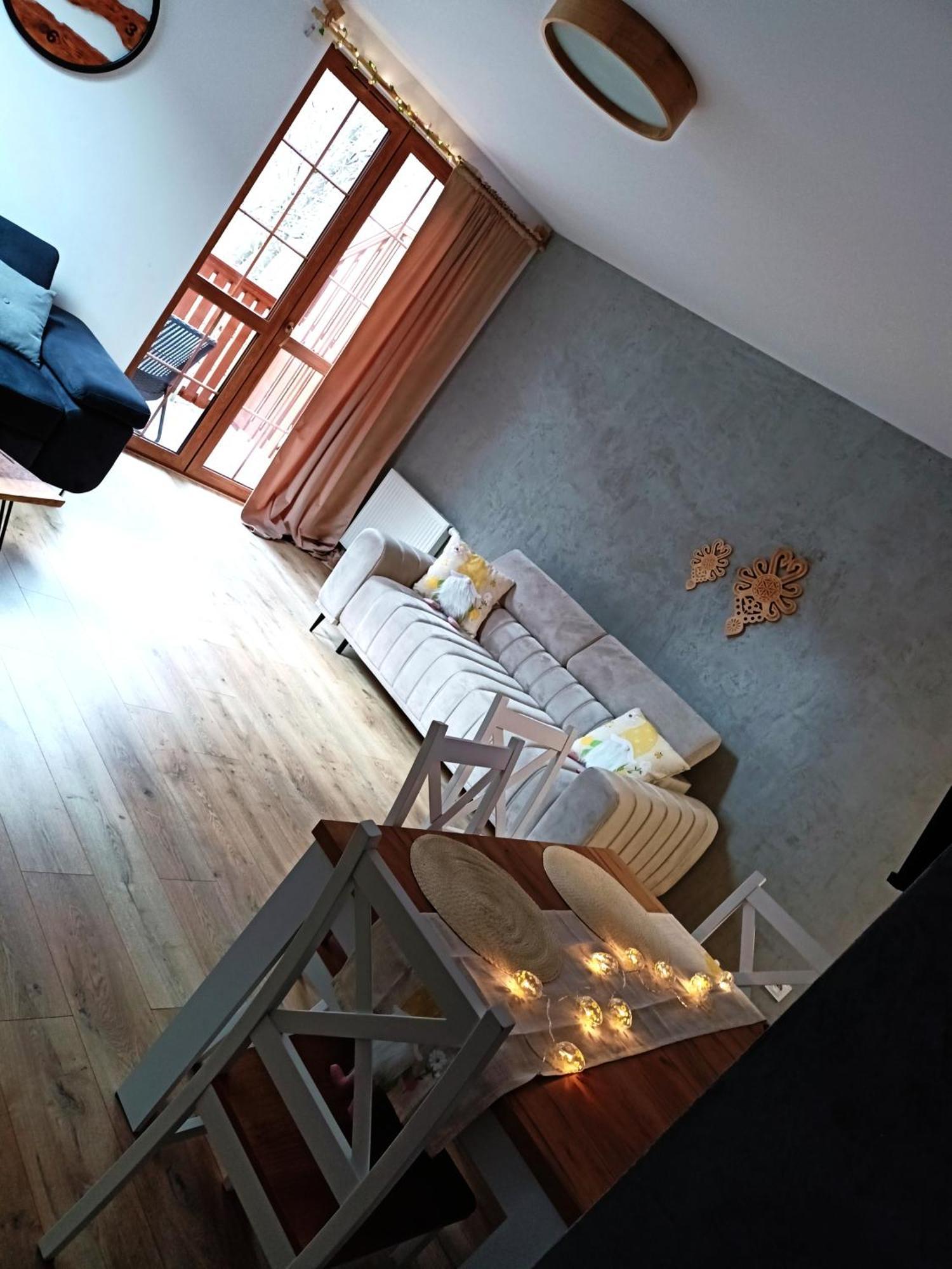Szum Lomnicy Apartment
