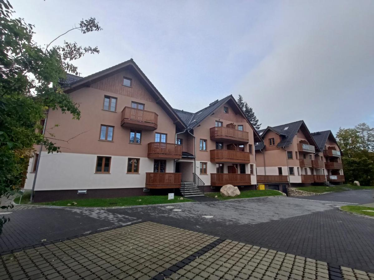 Szum Lomnicy Apartment Karpacz